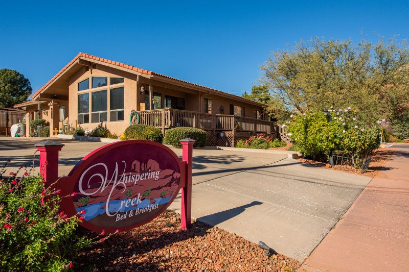 Whispering Creek Bed & Breakfast