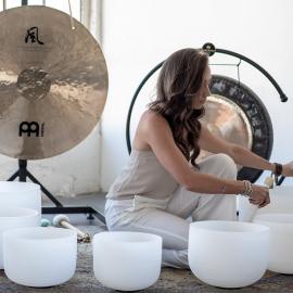 Bella facilitation square