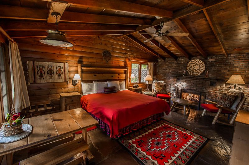 Briar Patch Inn on Oak Creek