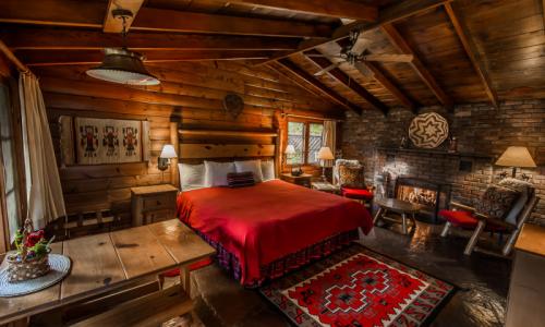 Briar Patch Inn on Oak Creek