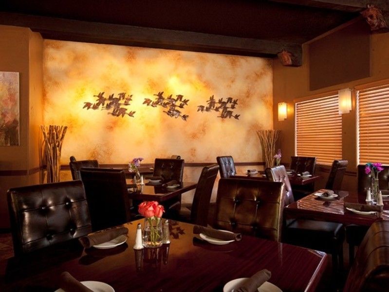 Golden Goose American Grill